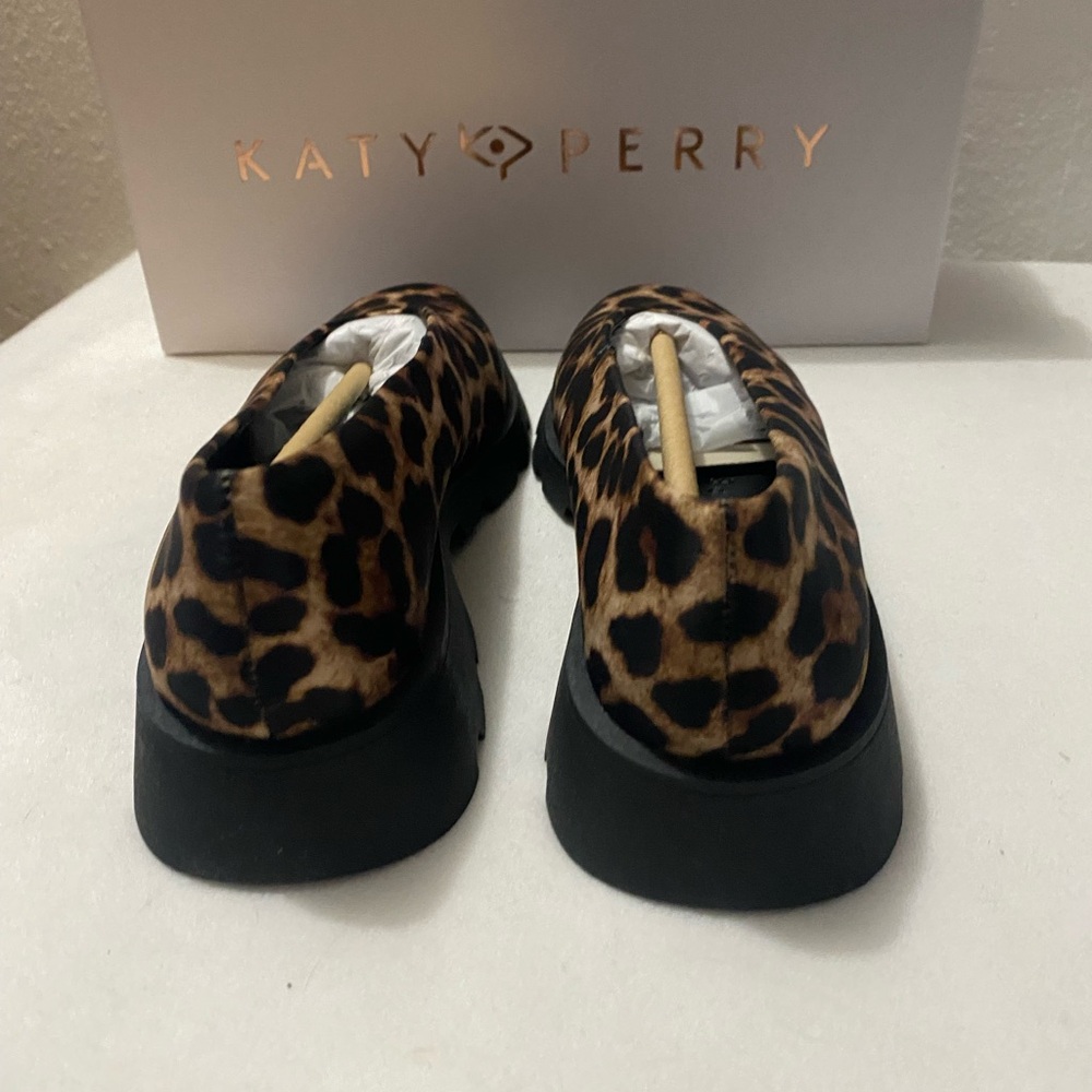 Katy Perry Collections The Daarling Slip On Coffee Multi Flats NIB Chunky Size 5 - Picture 5 of 10